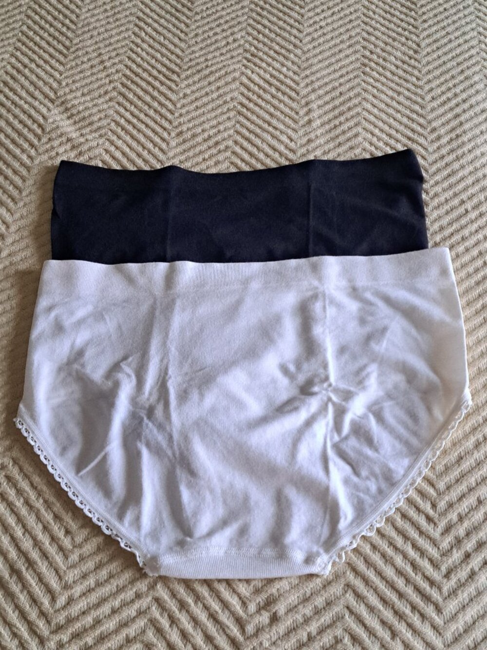 Wacoal New 838140 White Black Cotton Modal Brief Bikini 2 Pair Size S